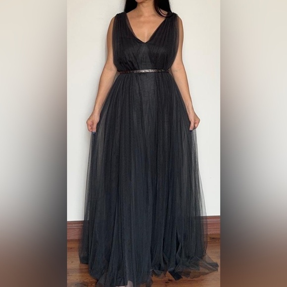 Fabiana Filippi floor length gown, black, layered tulle, Vneck size L - Picture 3 of 11